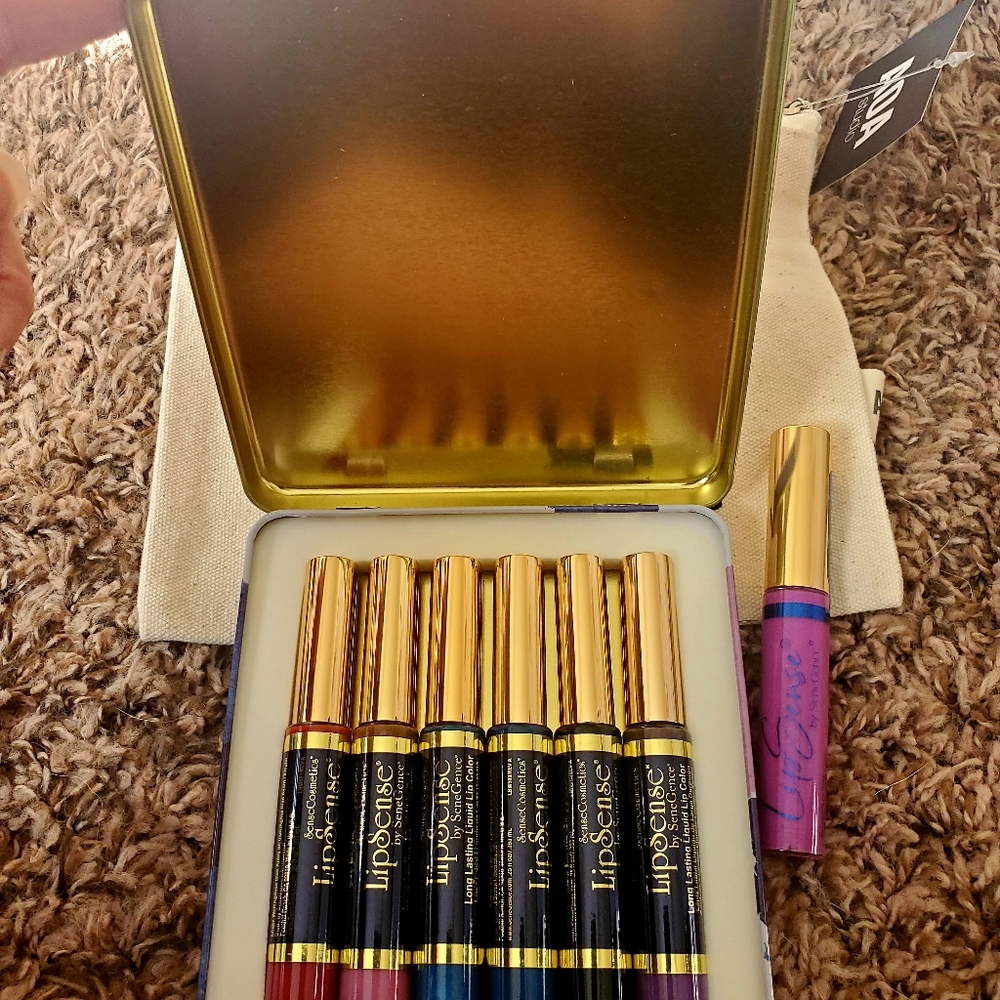 LipSense Collection - Picture 2 of 2